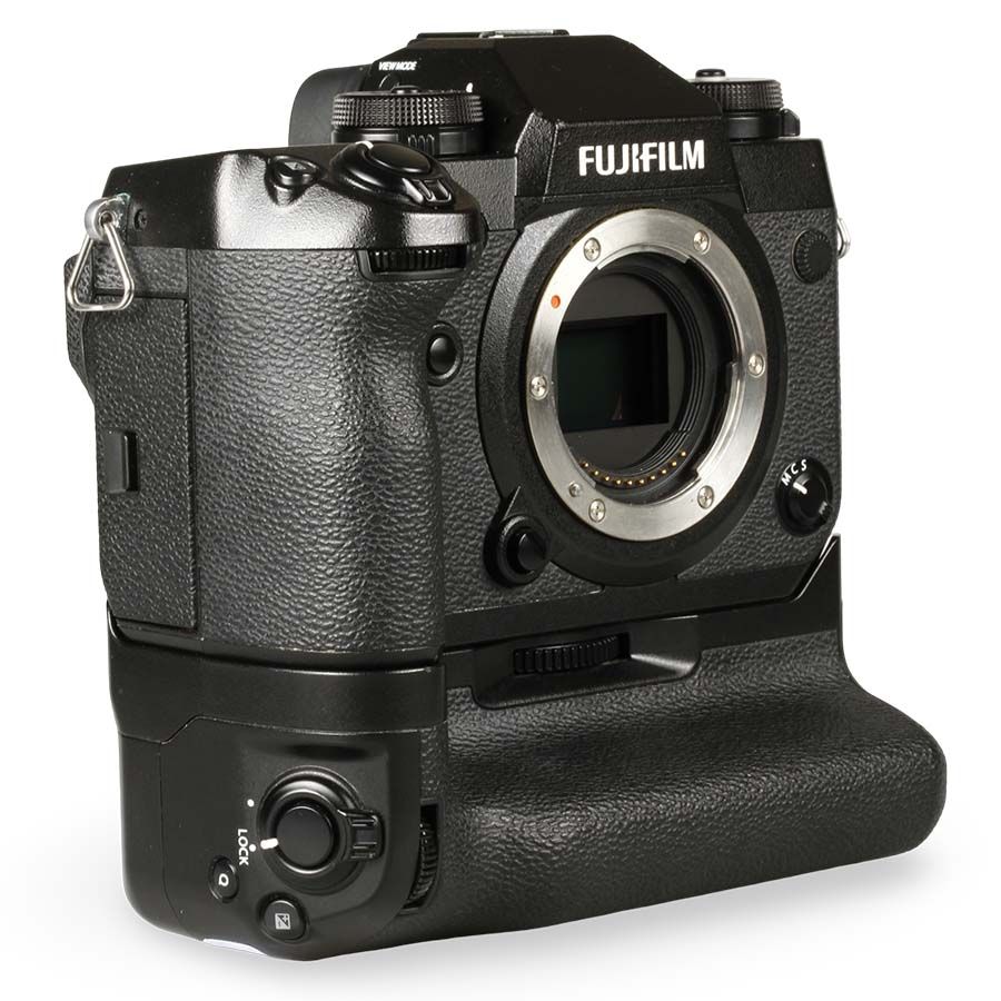 Câmera mirrorless Fujifilm X-H1 (com battery grip) - USADO (352 disparos)