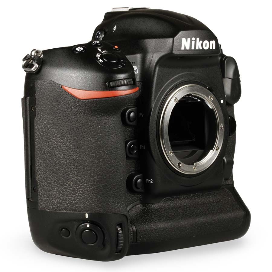 Câmera DSLR Nikon D5 (2 Slots CF) - USADO (53.960 disparos)