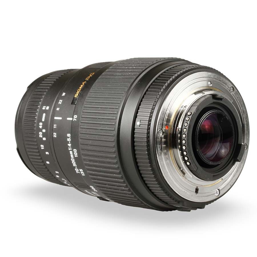 Objetiva Sigma 70-300mm f4-5.6 DG Macro (Nikon F) - USADO