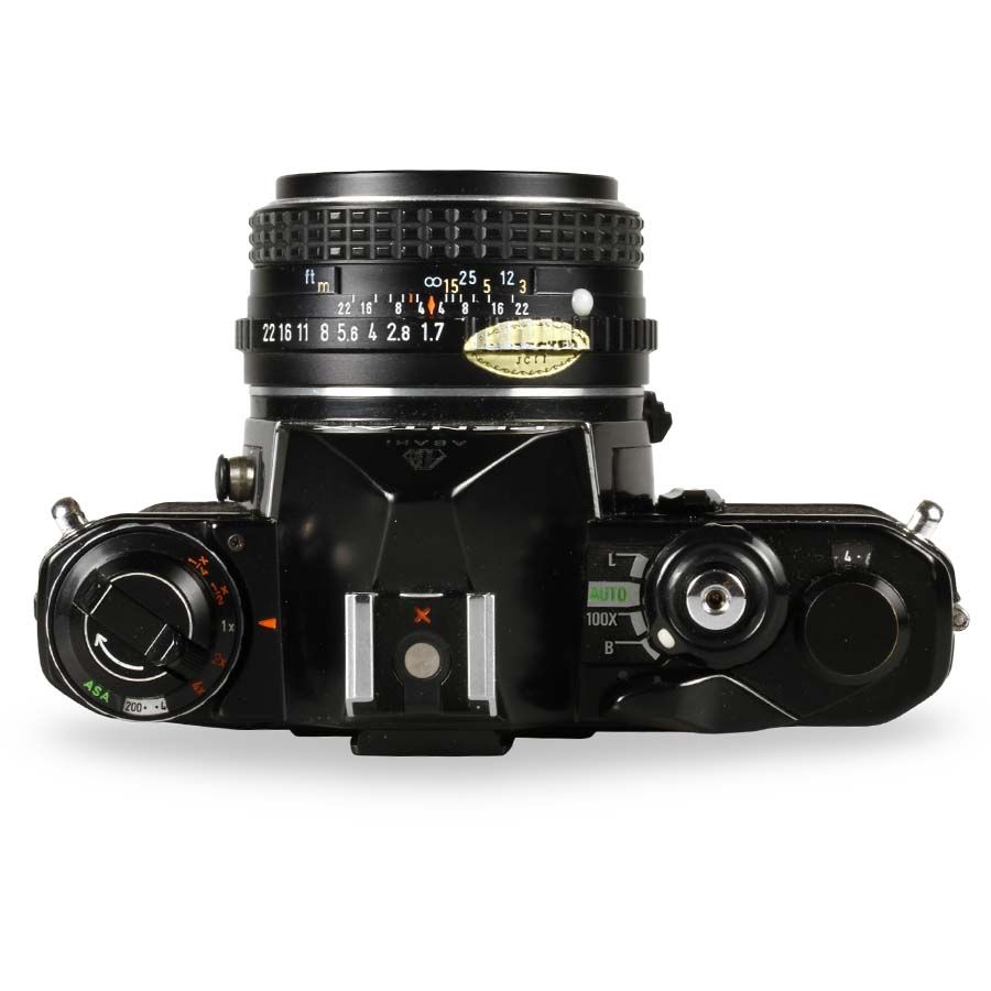 Câmera analógica 35mm Pentax ME com lente 50mm f1.7 - USADO