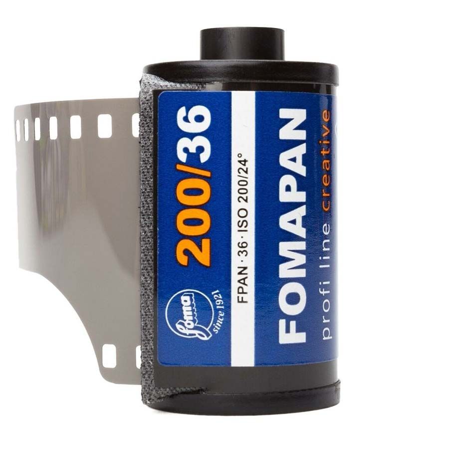 Filme fotográfico 35mm Fomapan Creative ISO 200 Preto e Branco 36 poses