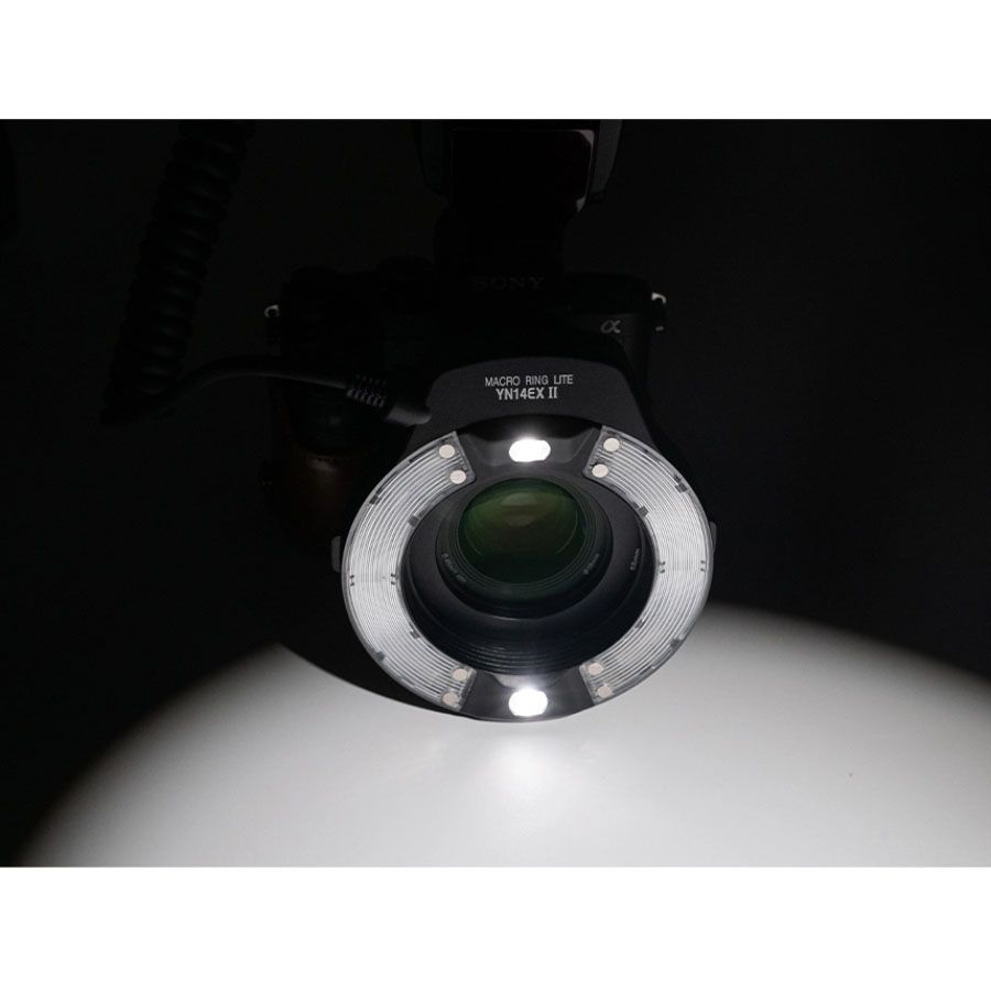 Flash Circular Macro TTL Yongnuo YN14EX II para Canon