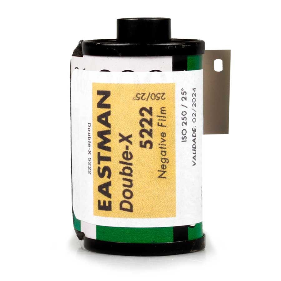Filme fotográfico 35mm Kodak Eastman Double-X 5222 ISO 250 Preto e Branco