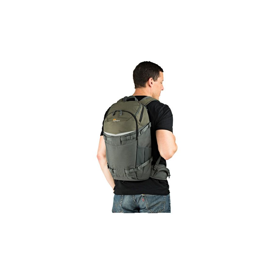 Mochila Lowepro Flipside Trek BP 350 AW (LP37015-PWW) CINZA