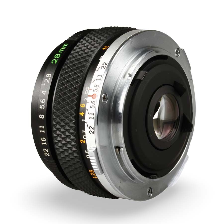 Câmera analógica 35mm Olympus OM10 com lente 50mm f1.4 + 28mm f2.8 - USADO