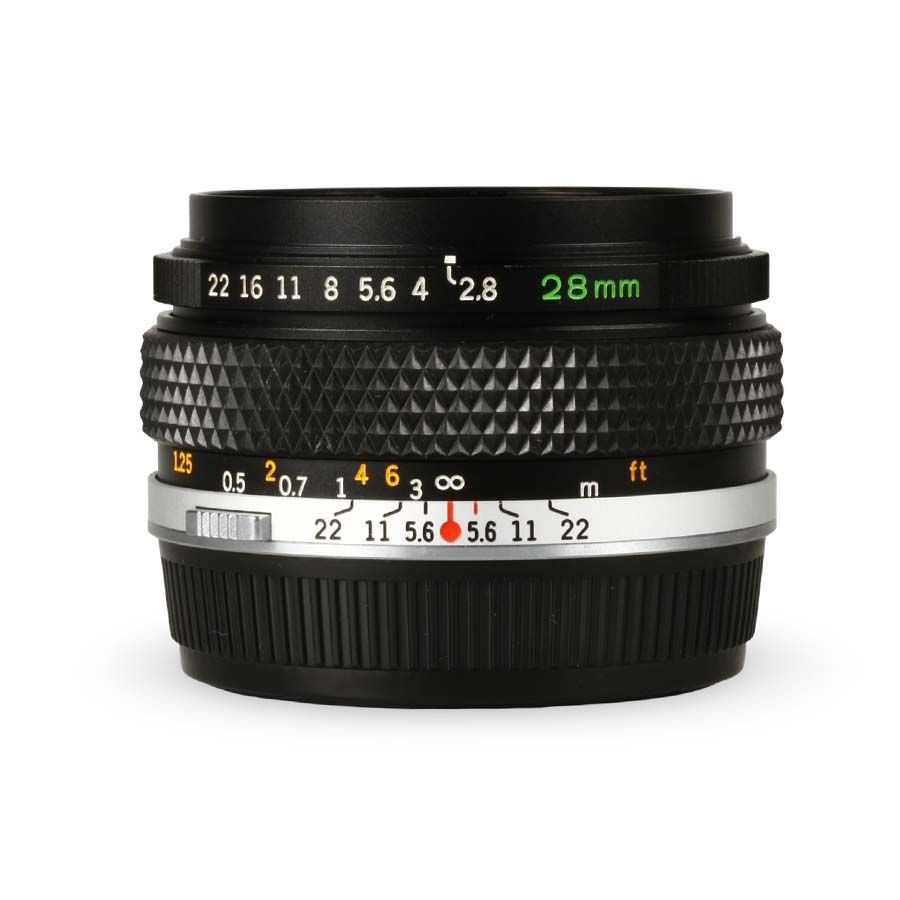 Câmera analógica 35mm Olympus OM10 com lente 50mm f1.4 + 28mm f2.8 - USADO