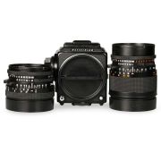 Câmera analógica médio formato Hasselblad 501C com lente 80mm f2.8 e Sonnar 150mm f4 - USADO