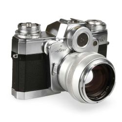 Câmera analógica 35mm Zeiss ikon Contarex I (Bullseye) com lente Planar 55mm f1.4 - USADO