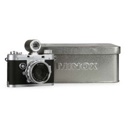 Câmera digital retrô Minox DCC 5.1 - USADO