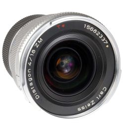Objetiva Zeiss Distagon T* 18mm f4 ZM (Leica M) - USADO