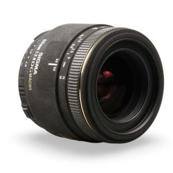 Objetiva Sigma 50mm f2.8 DG MACRO (Nikon F) - USADO
